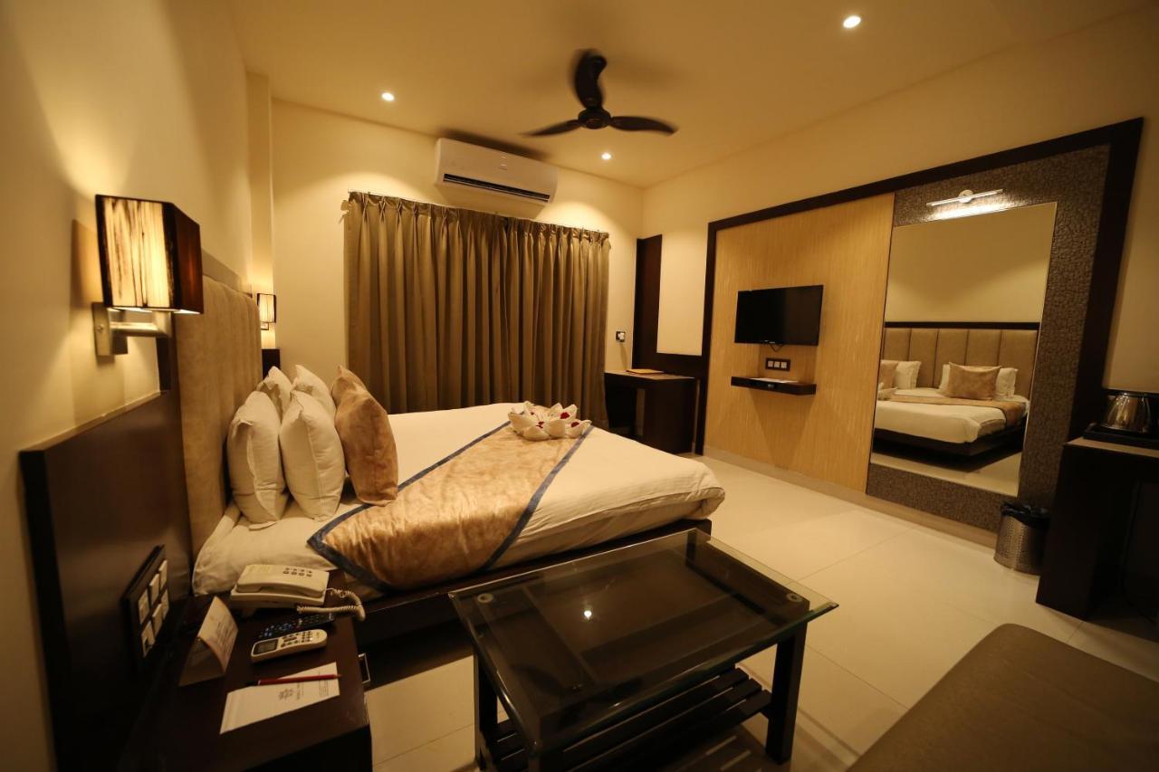 Hotel Prince Viraj Jabalpur Luaran gambar