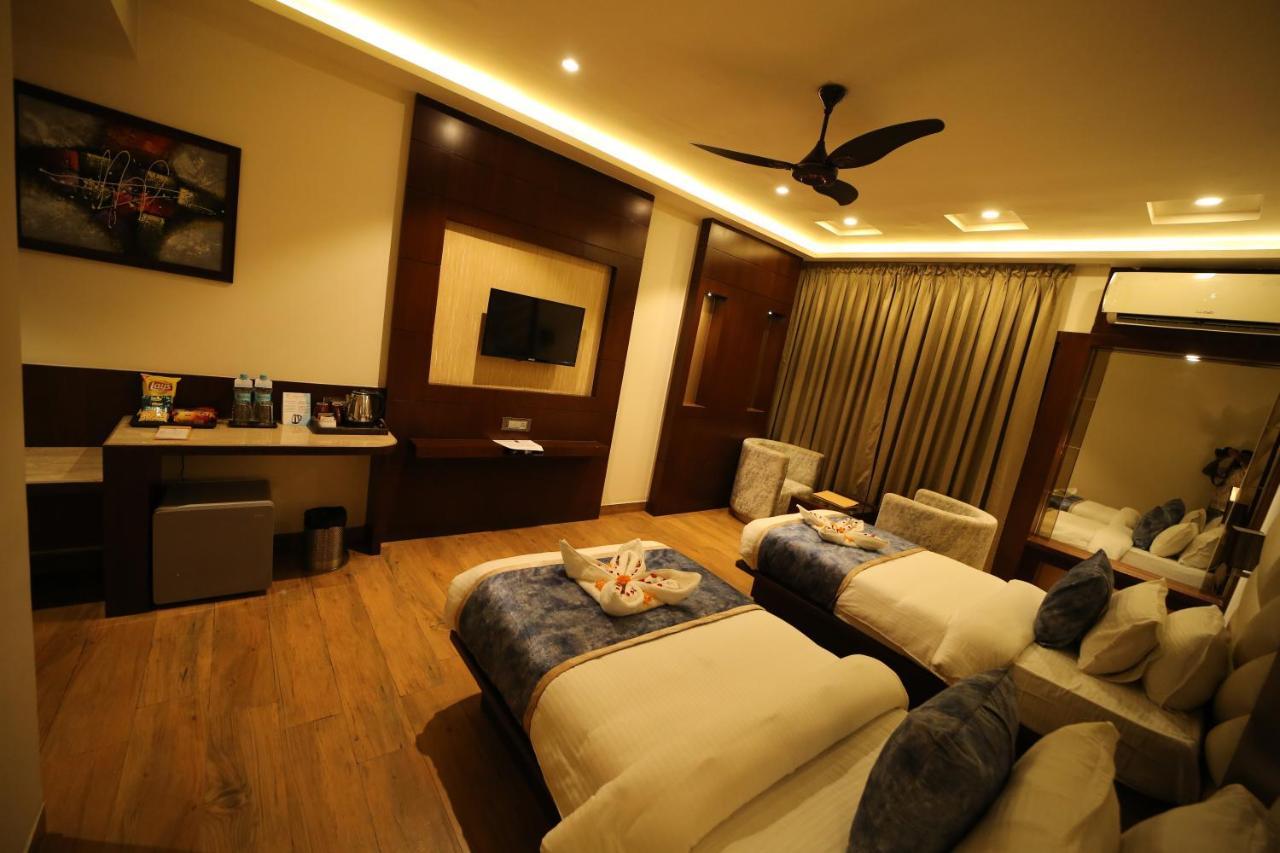 Hotel Prince Viraj Jabalpur Luaran gambar