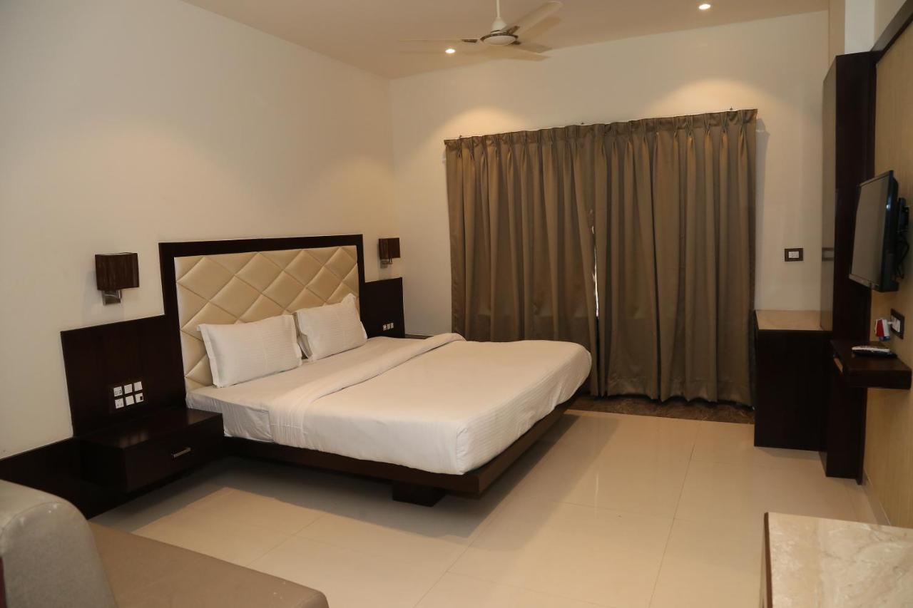 Hotel Prince Viraj Jabalpur Luaran gambar
