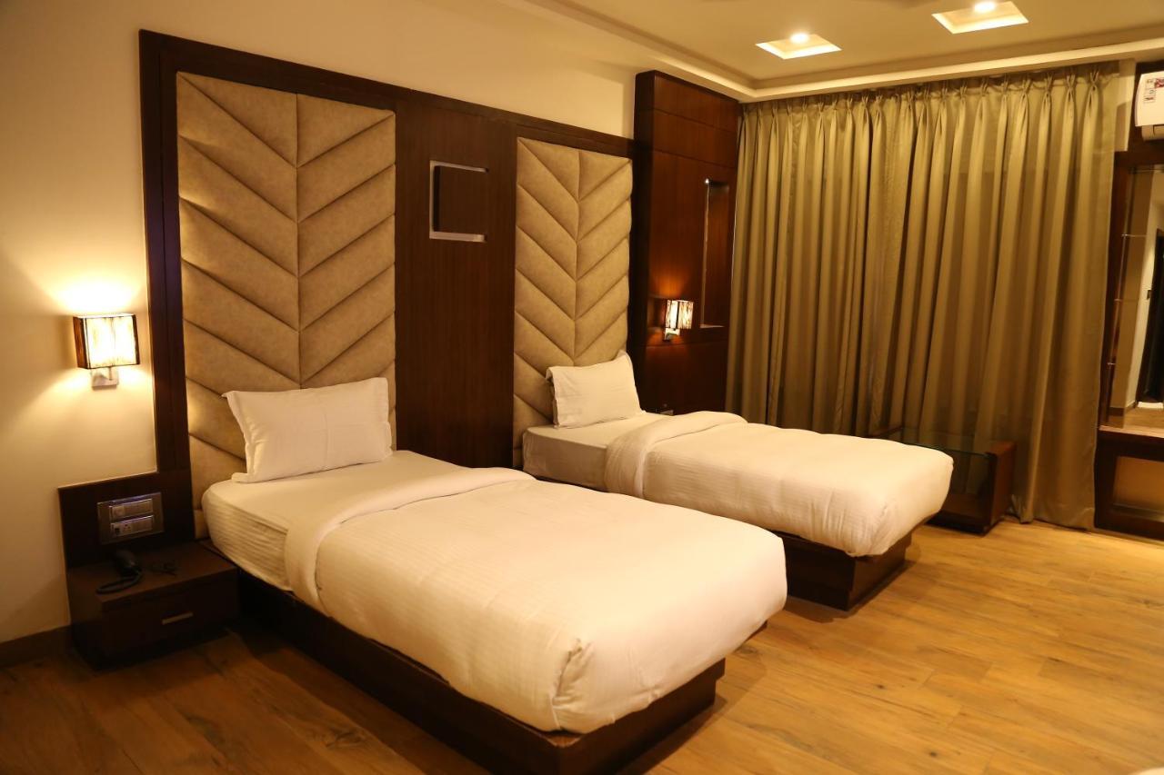 Hotel Prince Viraj Jabalpur Luaran gambar